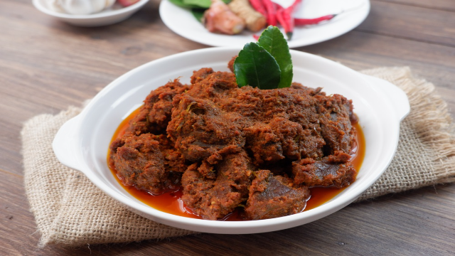 Menyelami Pesona Kuliner Tradisional Padang yang Mendunia