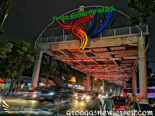 Wisata Kuliner Teras Cihampelas Bandung